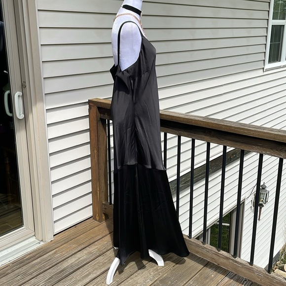 Gorgeous Black Satin Gown by Express - Picture 15 of 17